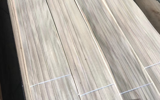 Папуа-Новая Гвинея Wainut Wood Veneer Rotary Cut Veneer Длина 2,5 м